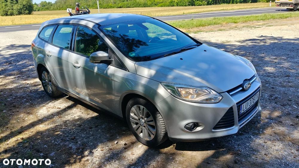 Ford Focus 1.6 Ambiente - 3