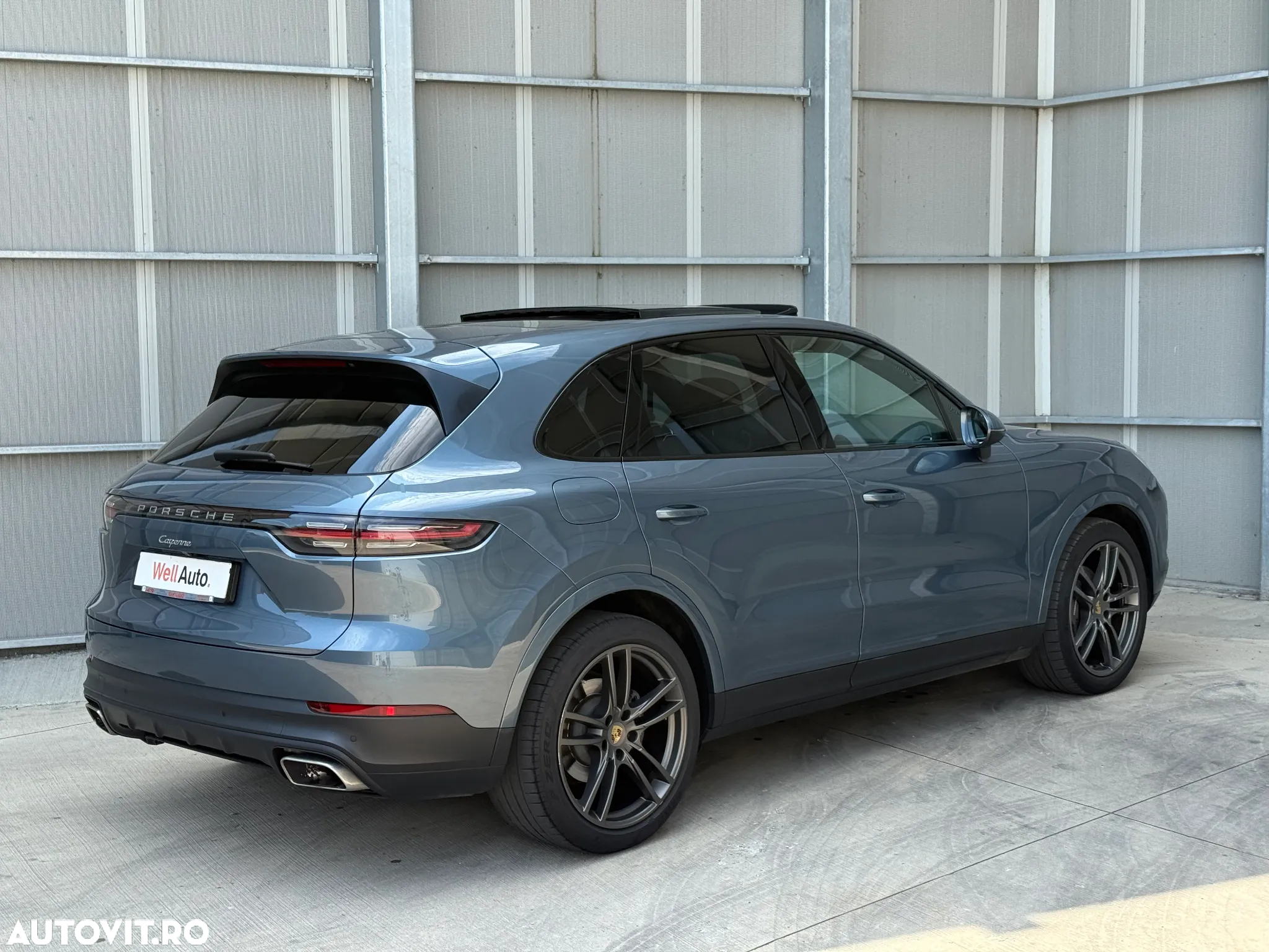 Porsche Cayenne Standard - 9