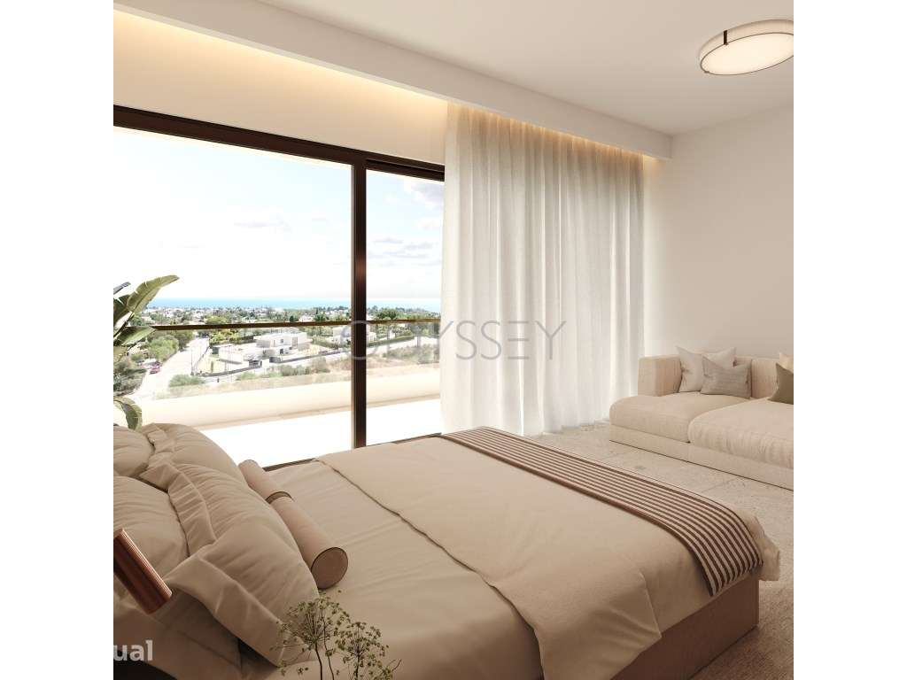 Elegante Apartamento T1 com Comodidades de Resort em Carvoeiro - Grande imagem: 3/22