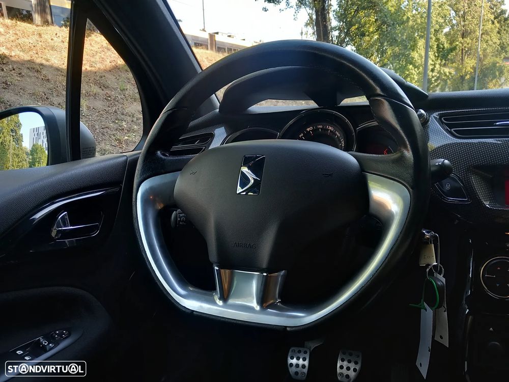 Citroën DS3 1.6 e-HDi So Chic 95g - 15