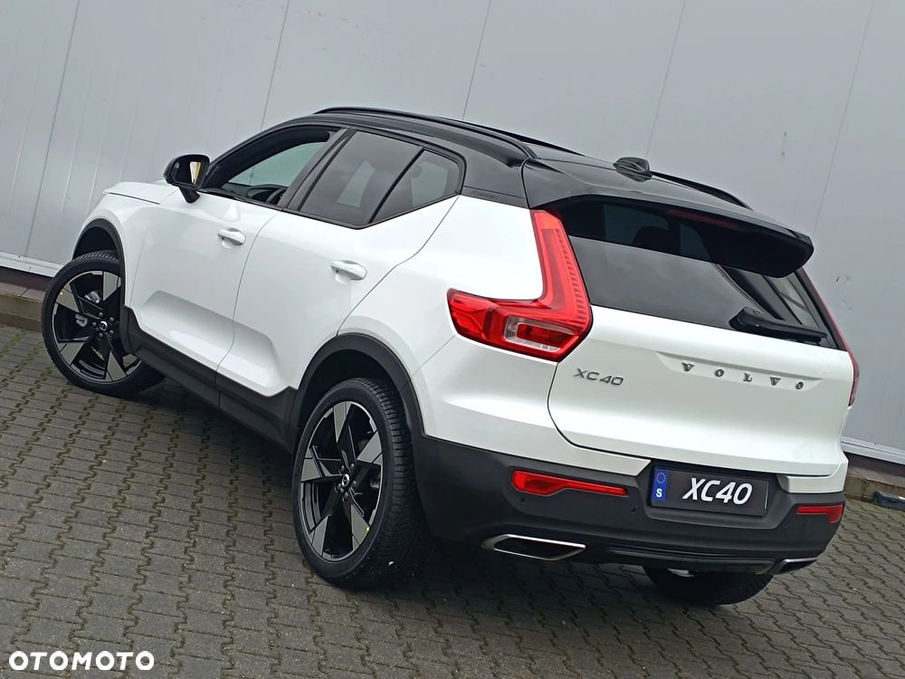 Volvo XC 40 T5 AWD R-Design - 2