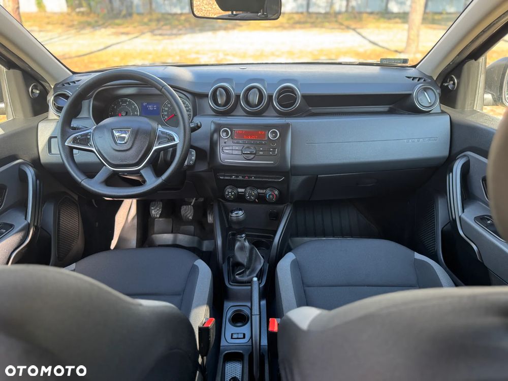 Dacia Duster 1.6 SCe Ambiance S&S - 32
