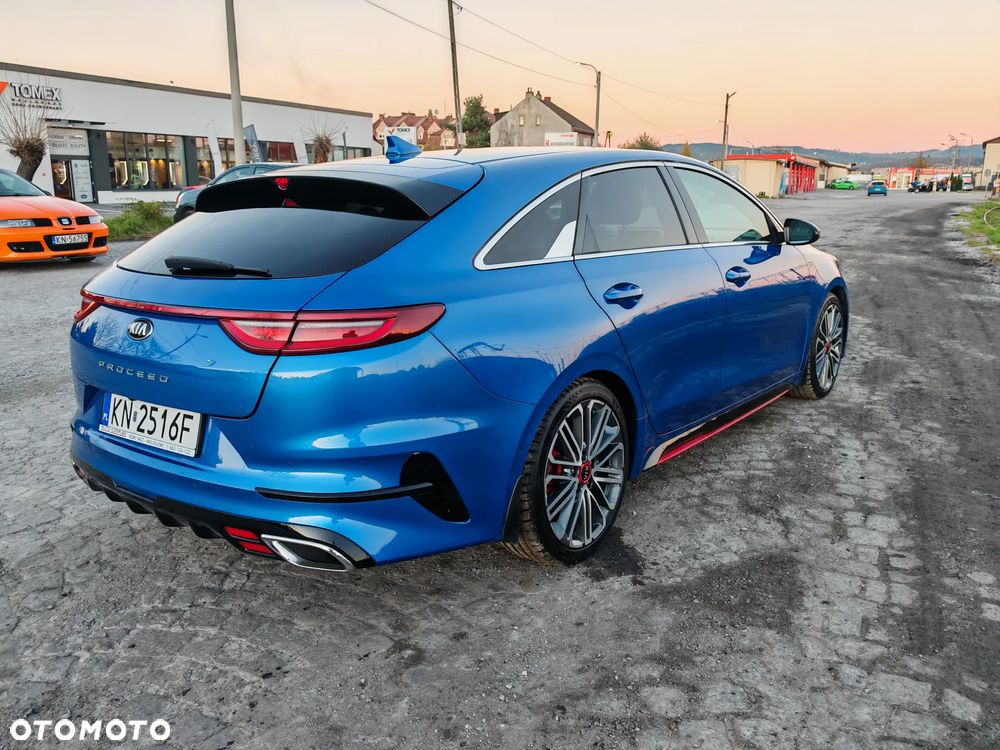 Kia ProCeed - 6