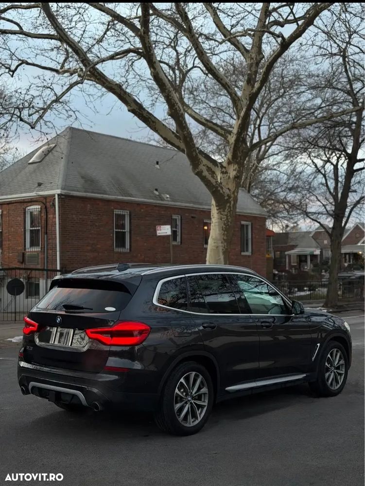 BMW X3 xDrive30i Aut. xLine - 3