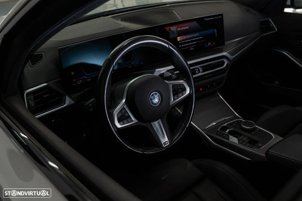 BMW 320 e Pack Desportivo M Auto - 10