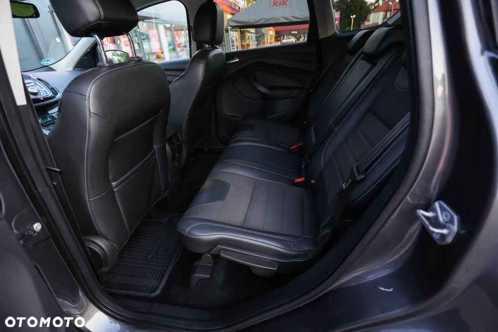 Ford Kuga 2.0 TDCi 4x4 ST-Line - 20