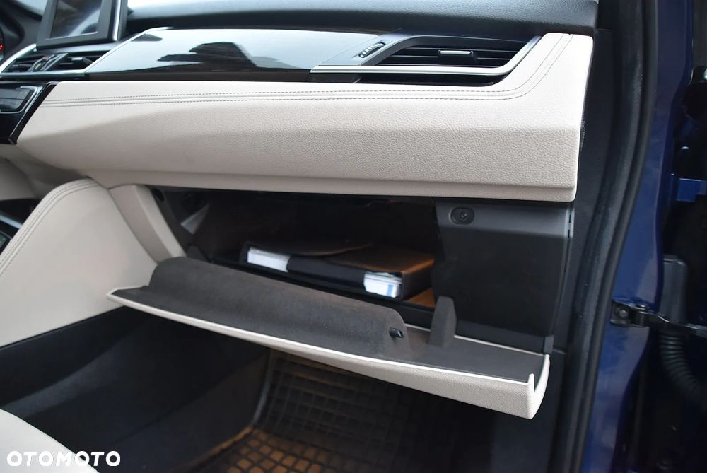 BMW Seria 2 - 23