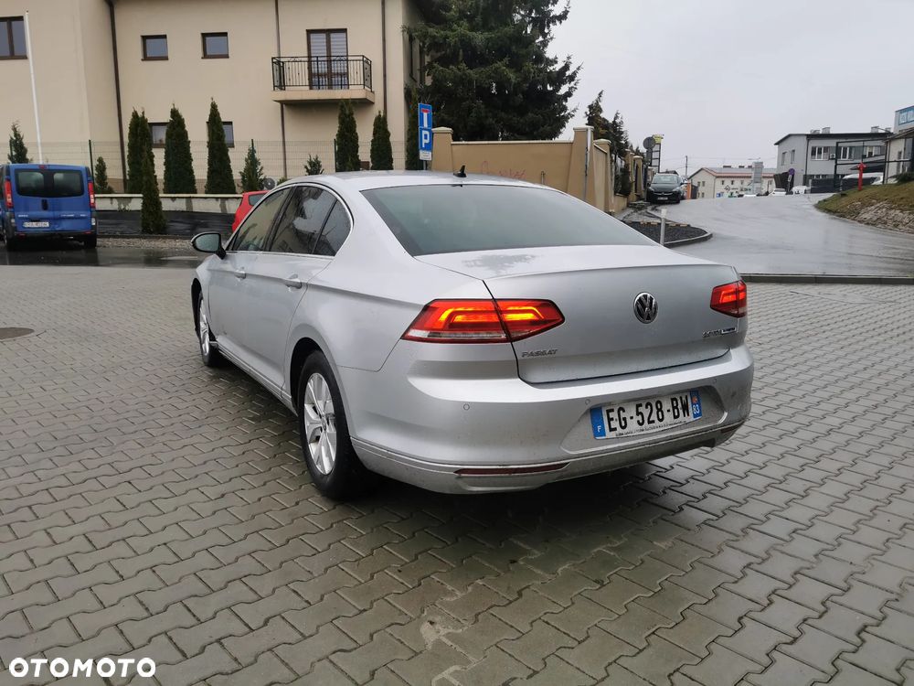 Volkswagen Passat 2.0 TDI (BlueMotion Technology) DSG Comfortline - 7