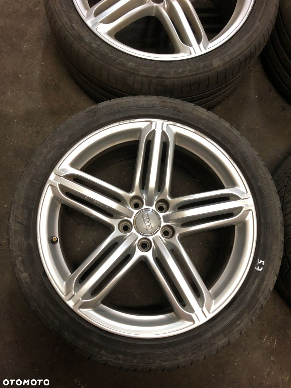 FELGI KOŁA POMPEI AUDI Q3 8U0601025AC 8.5Jx19H2 ET36 5x112 - 2