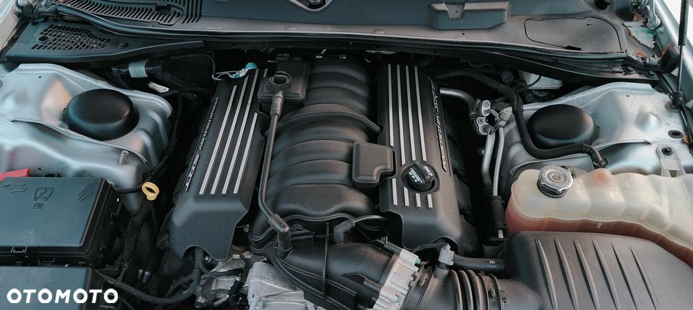 Dodge Challenger - 15