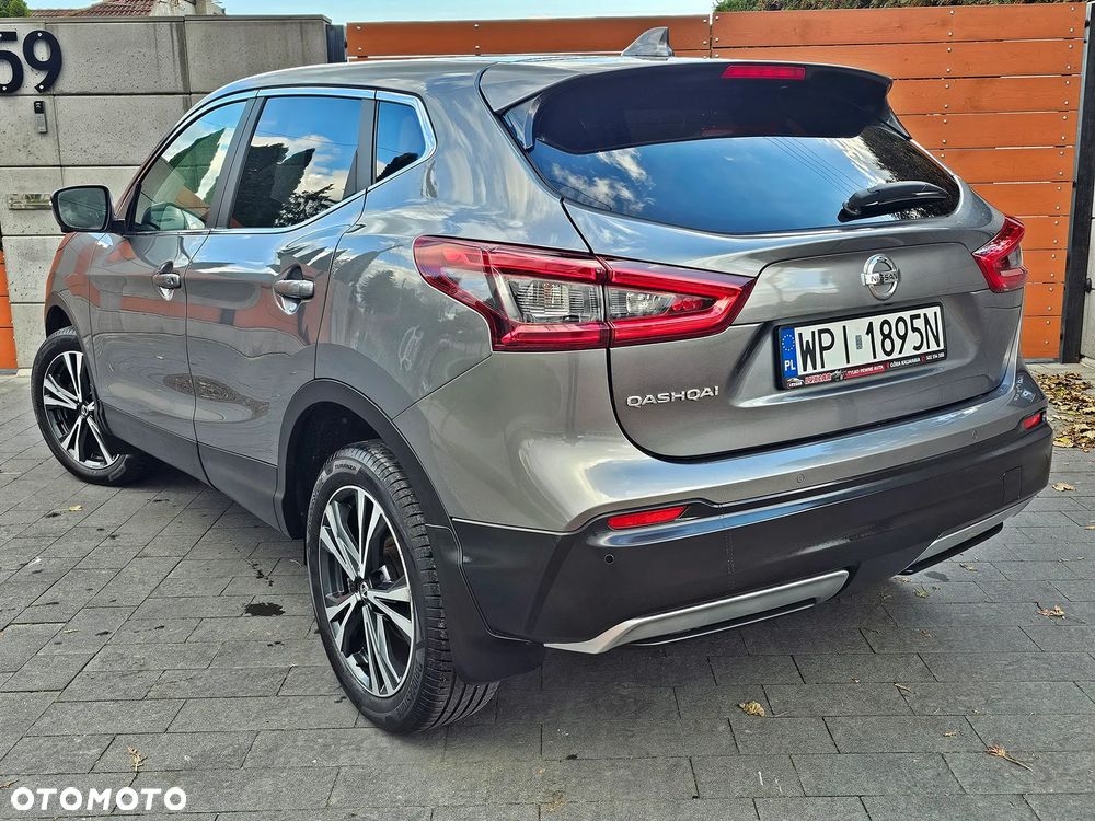 Nissan Qashqai 1.3 DIG-T N-CONNECTA - 8