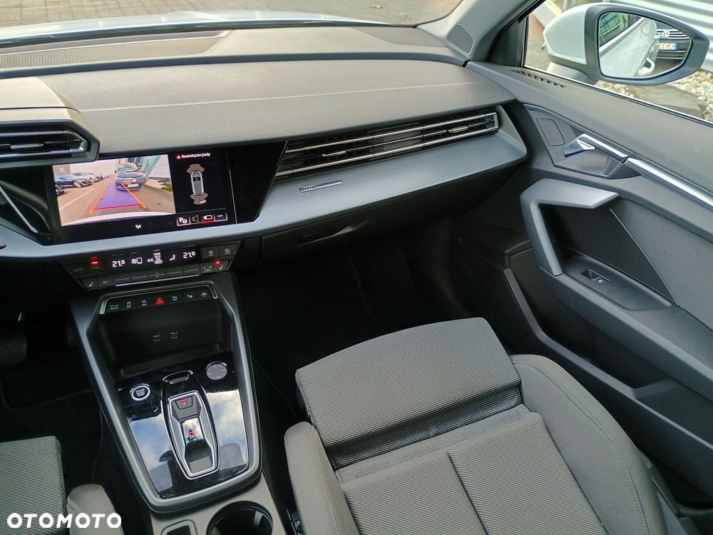 Audi A3 Sportback - 15