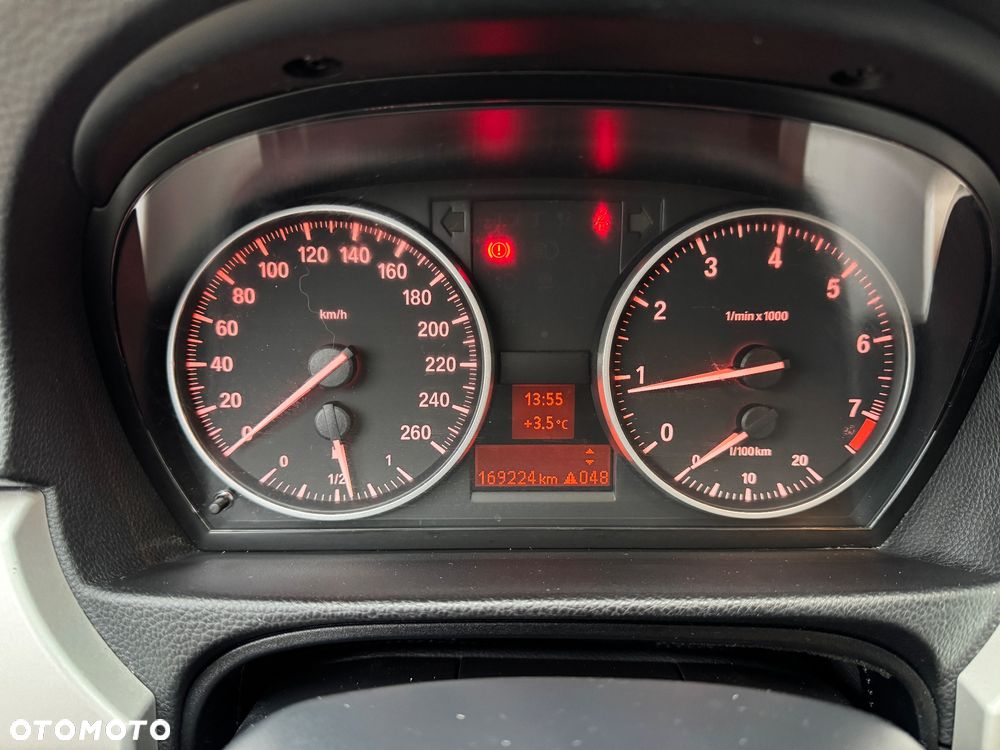 BMW Seria 3 320i Edition Sport - 19