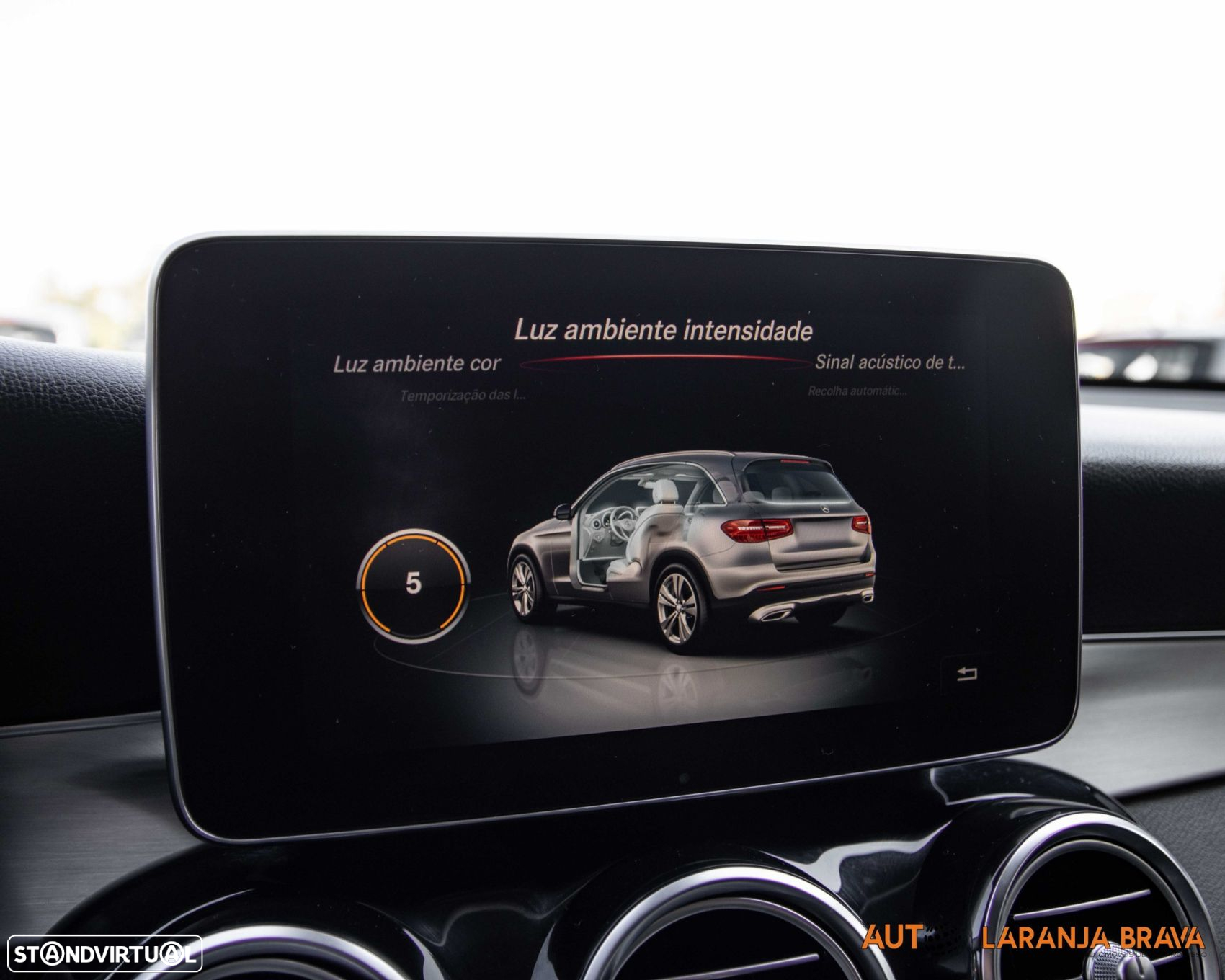 Mercedes-Benz GLC 250 d 4-Matic - 28