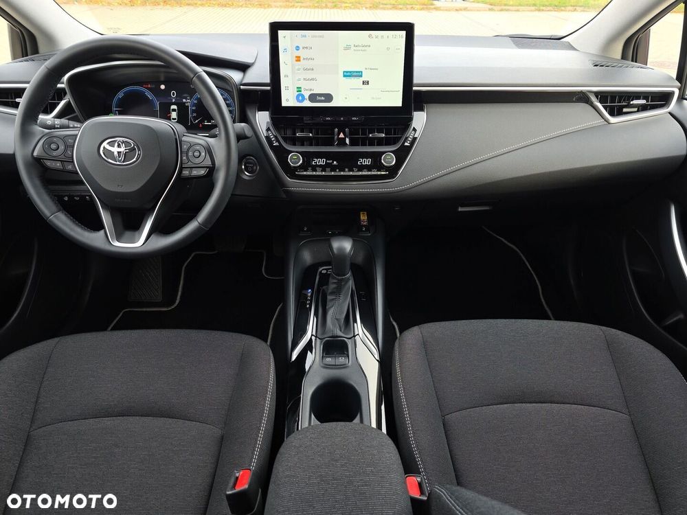 Toyota Corolla 1.8 Hybrid Style - 18