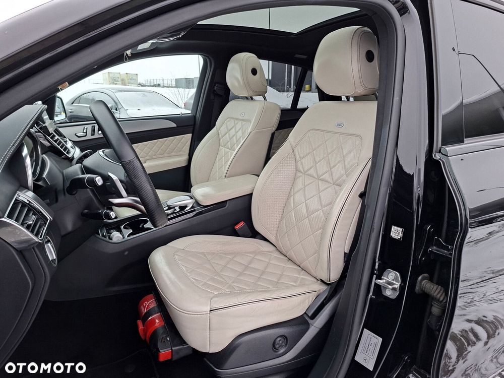 Mercedes-Benz GLE - 12