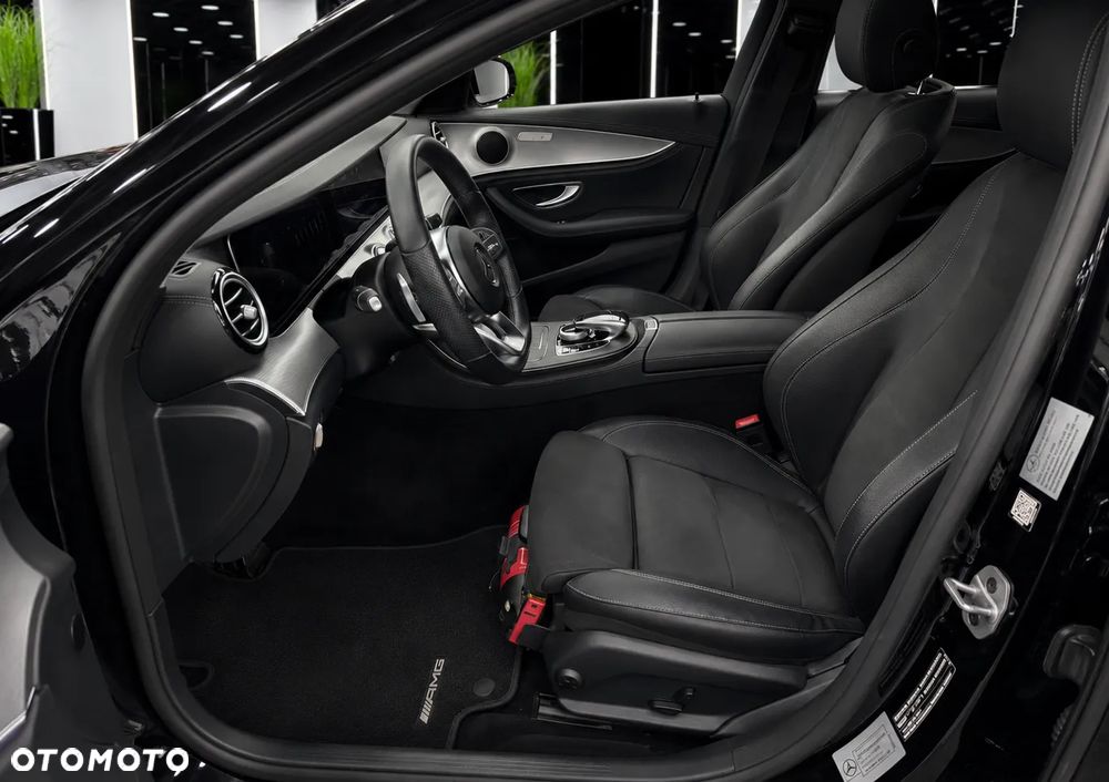 Mercedes-Benz Klasa E 220 d 4-Matic AMG - 7