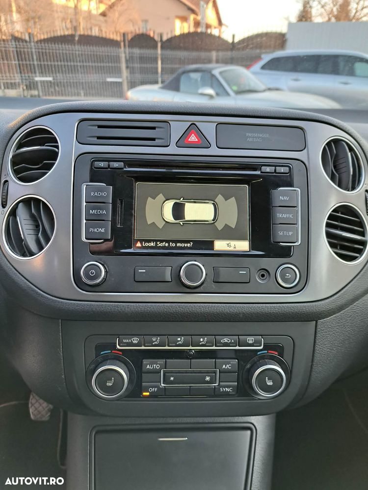 Volkswagen Golf Plus 1.6 TDI DPF Life - 4