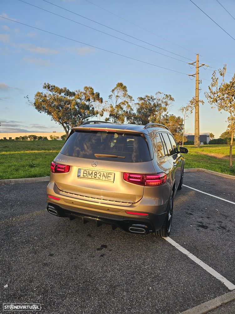 Mercedes-Benz GLB 200 AMG Line - 8
