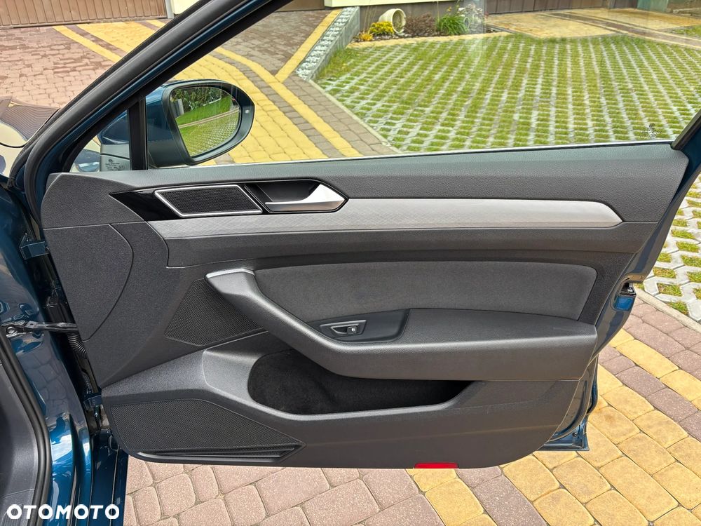 Volkswagen Passat ver-1-5-tsi-evo-business-dsg - 26