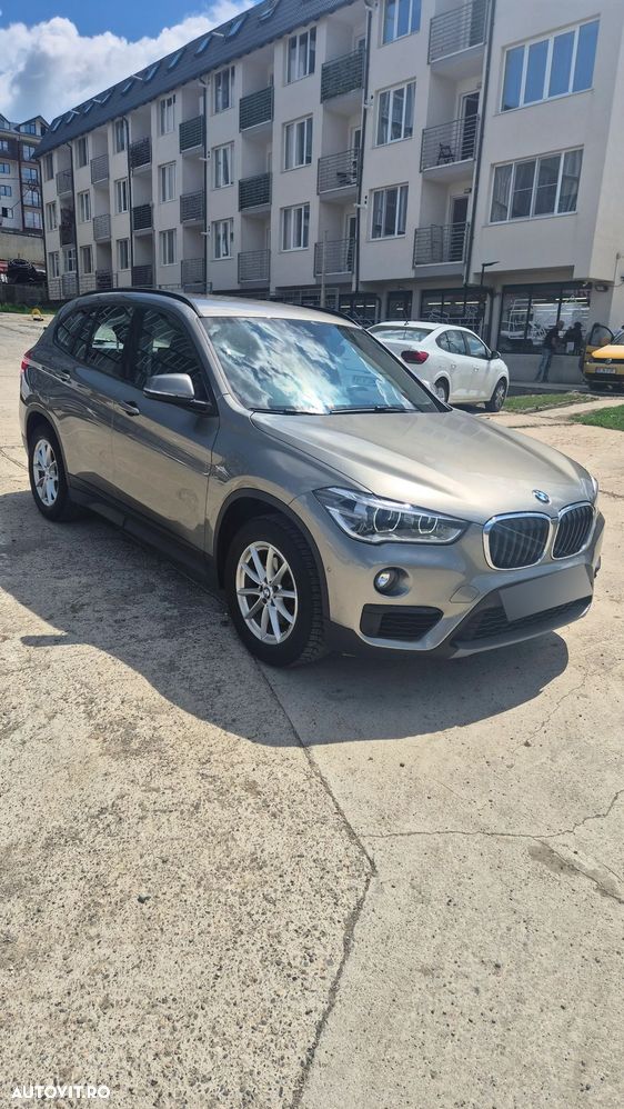 BMW X1 sDrive18i Advantage - 8
