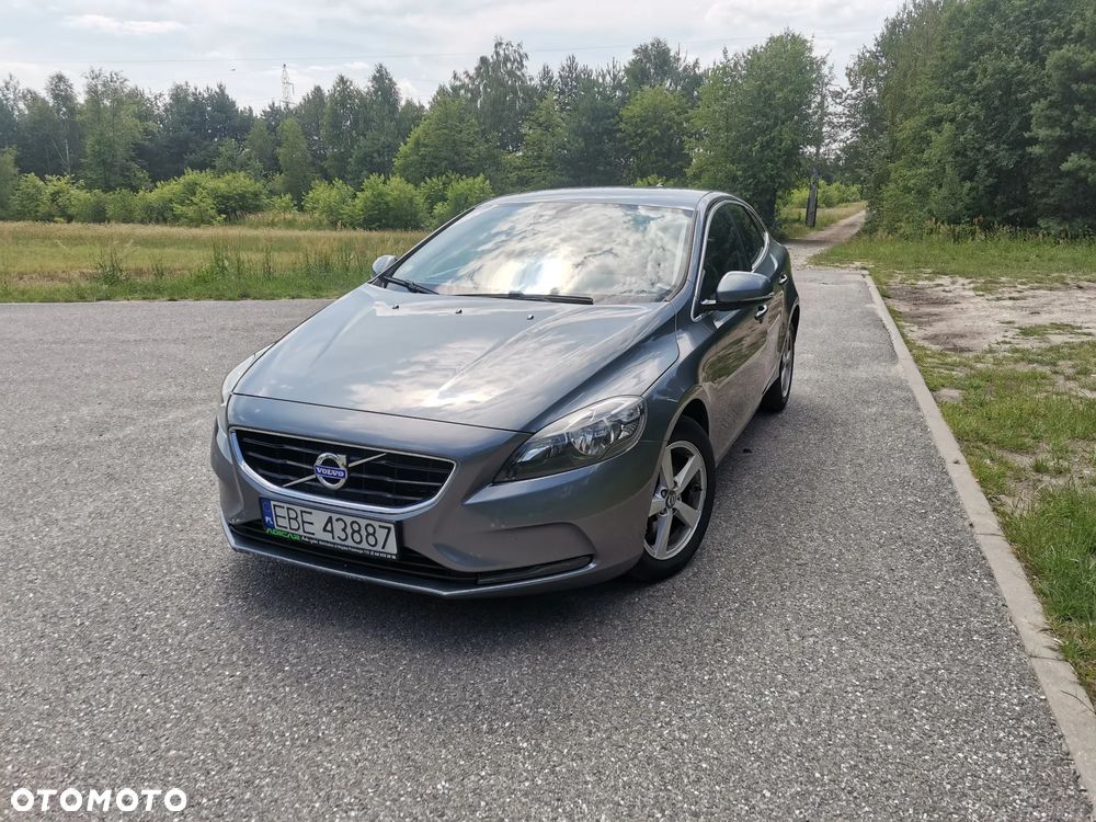 Volvo V40 D4 Drive-E Momentum - 3