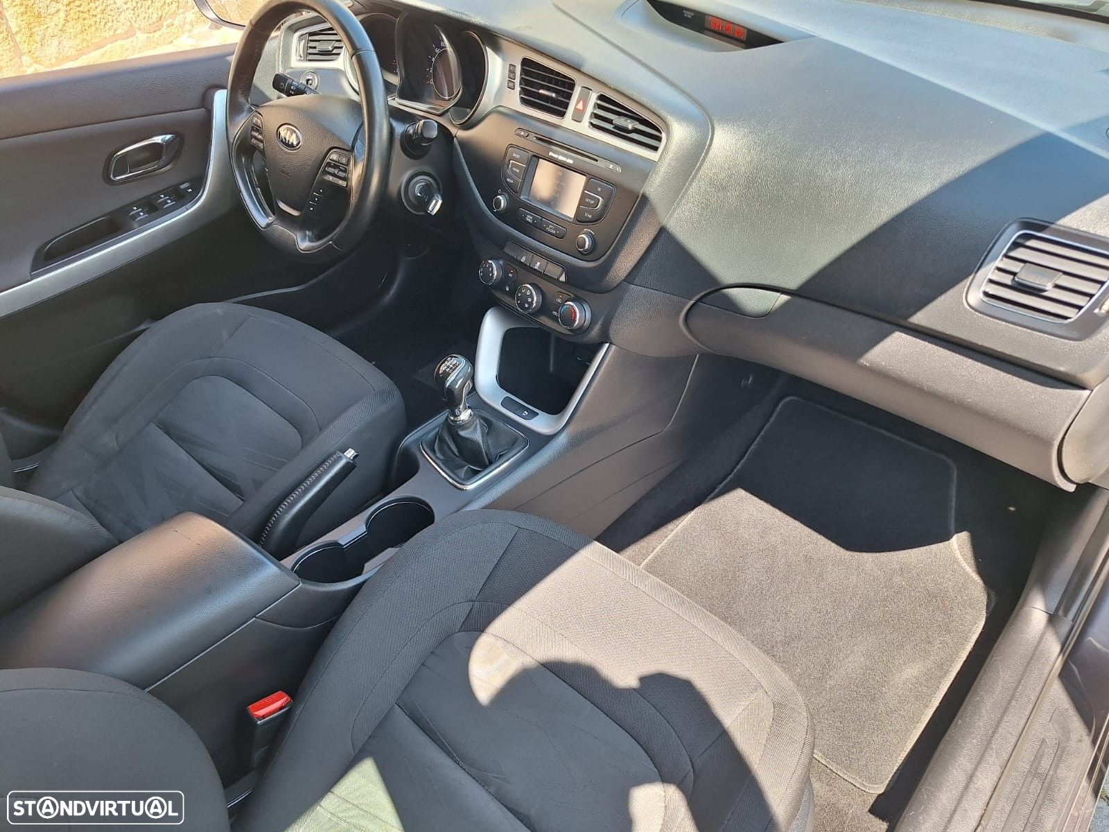 Kia Ceed 1.6 CRDi More Edition 100g - 21