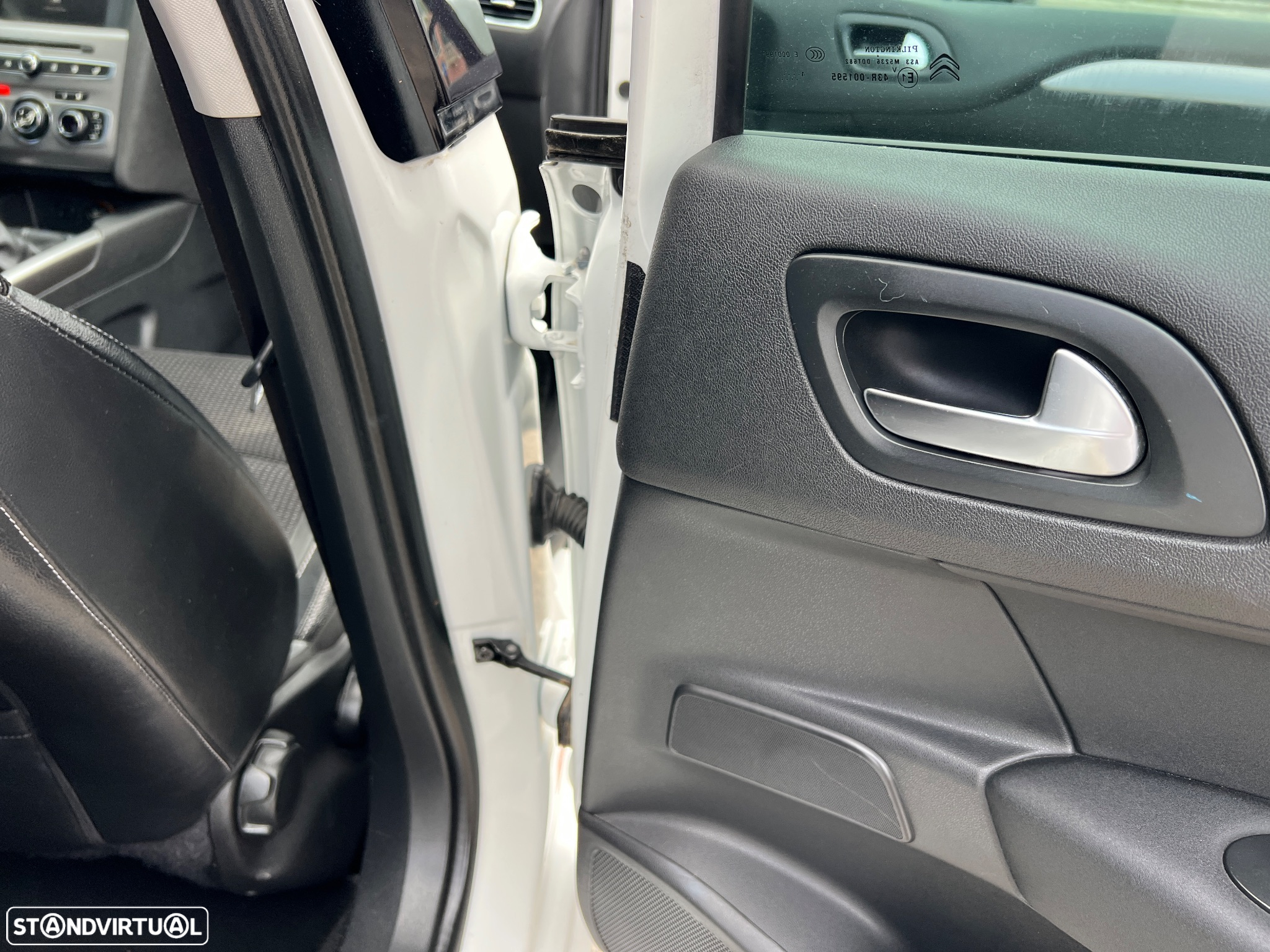 Citroën C4 1.6 BlueHDi Shine - 18