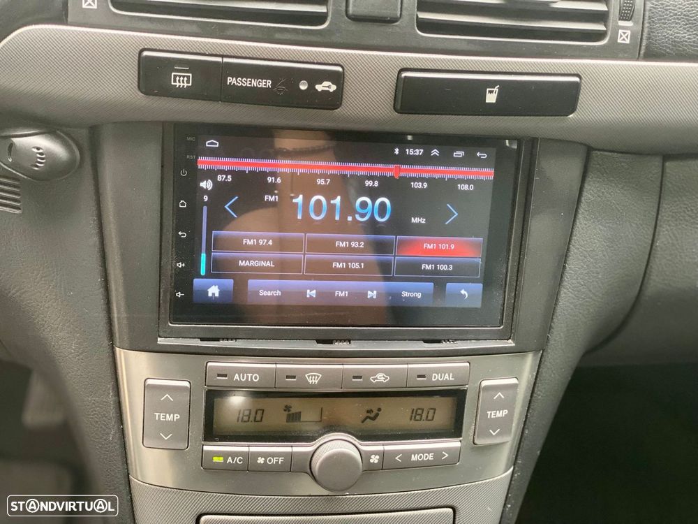 Toyota Avensis SW 2.2 D-4D - 16
