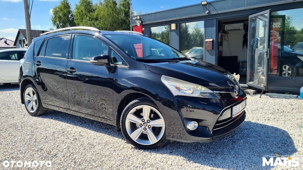 Toyota Verso - 24