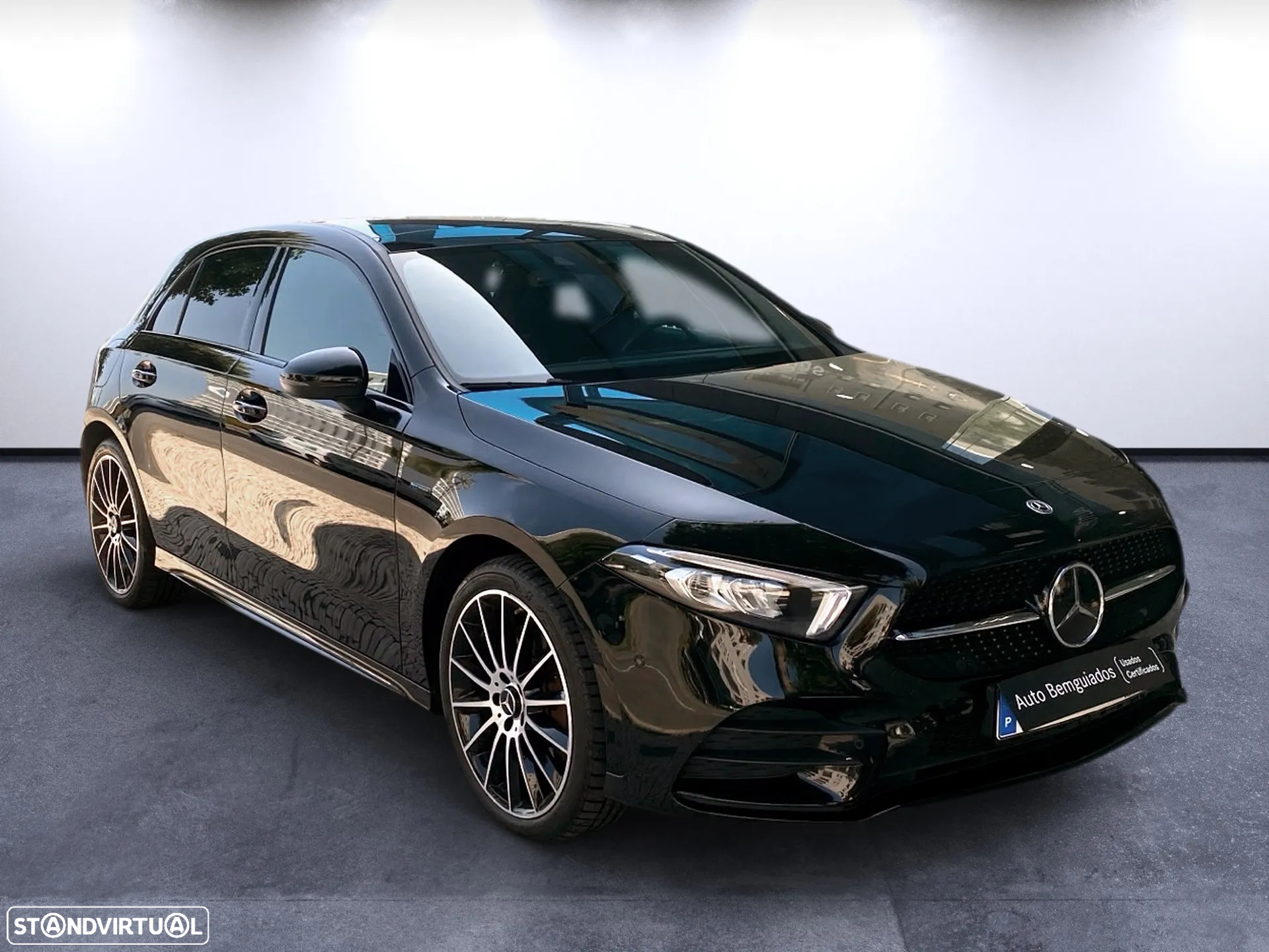 Mercedes-Benz A 250 e AMG Line - 2
