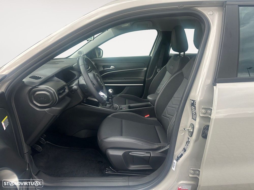 Jeep Avenger 1.2 GSE T3 Altitude - 9