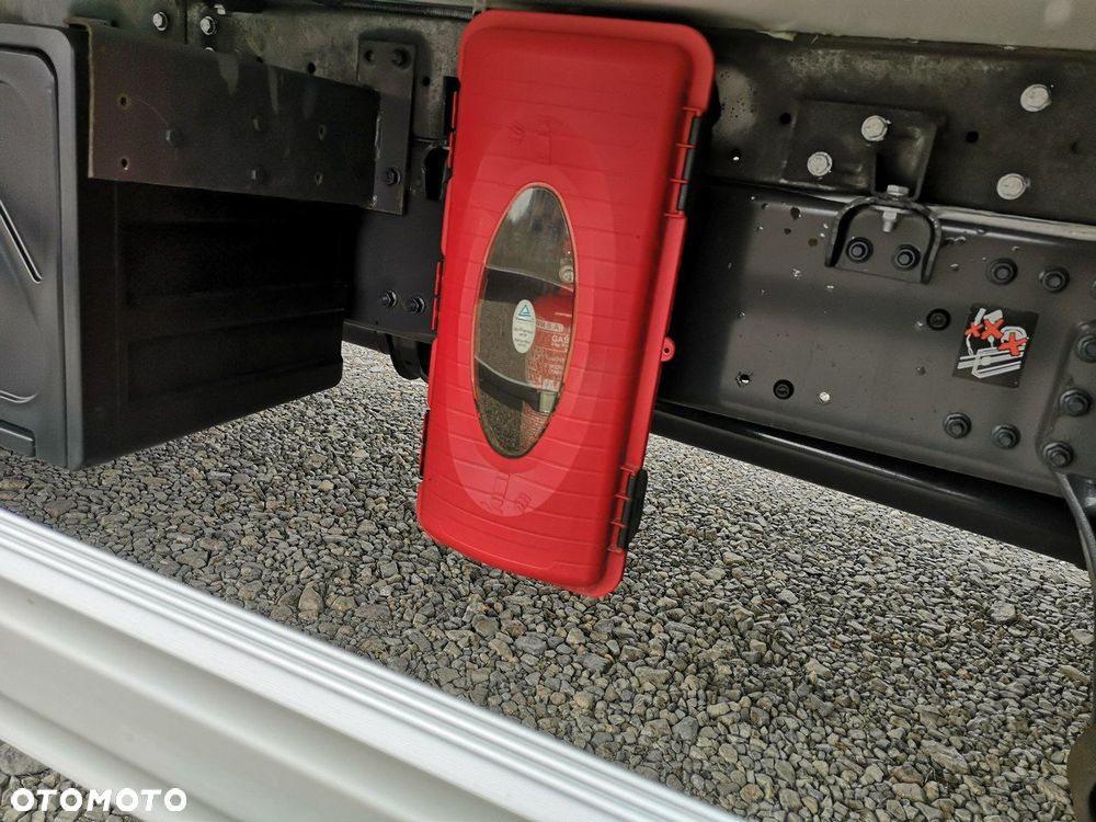 Renault Premium 270 DXI EEV Chłodnia Winda Ładowność 9275KG Super Stan! - 15