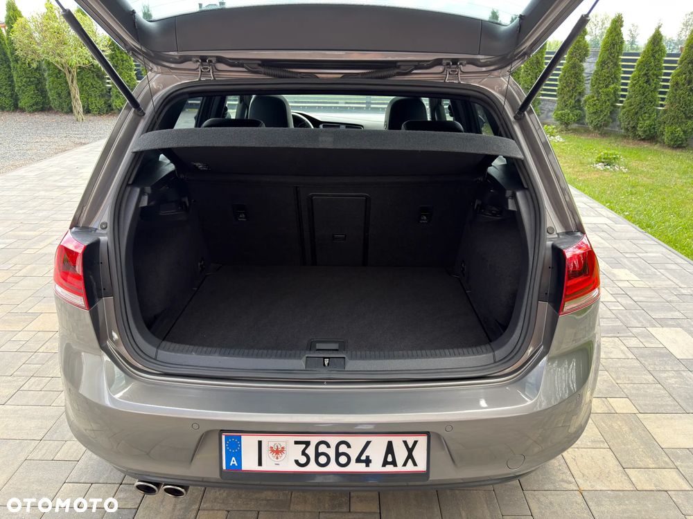 Volkswagen Golf 2.0 TDI (BlueMotion Technology) DSG Comfortline - 39