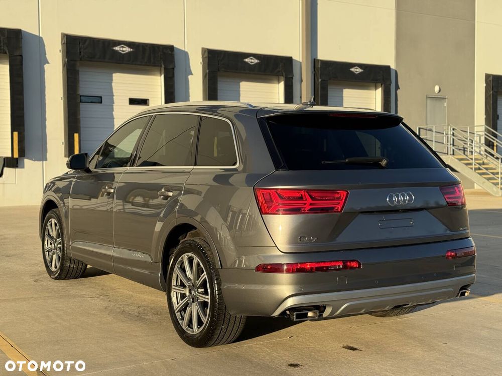 Audi Q7 3.0 TFSI Quattro Tiptr - 14