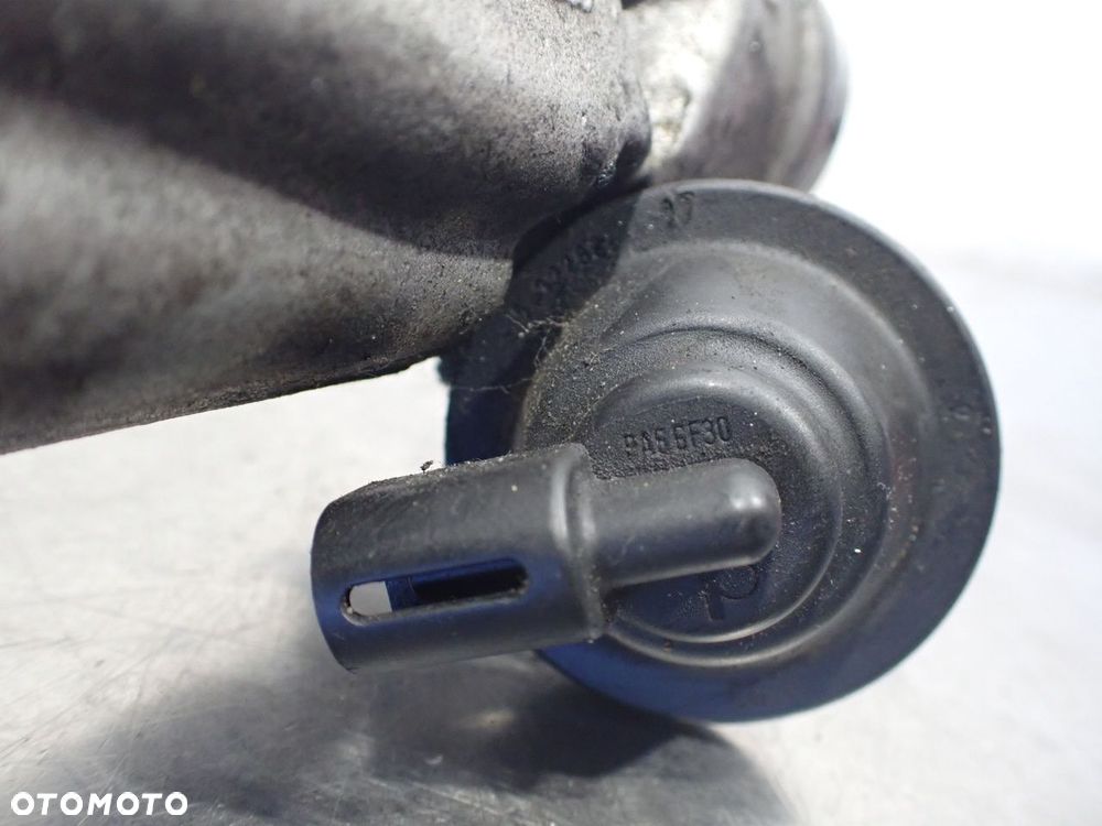 PRZEPUSTNICA AUDI A6 C5 2.5 4B0145950 - 5