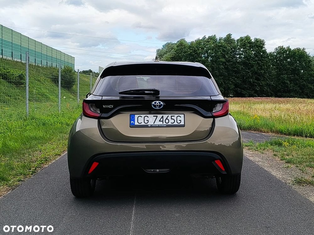 Toyota Yaris 1.5 Comfort - 6