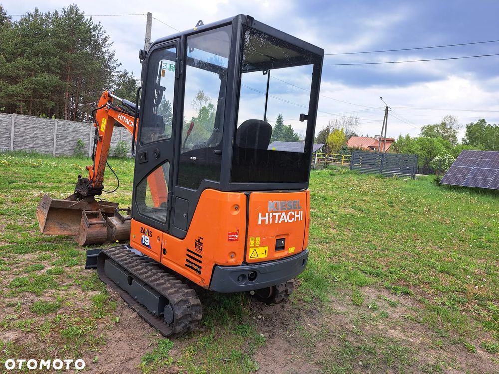 Hitachi ZX19-6CR - 1