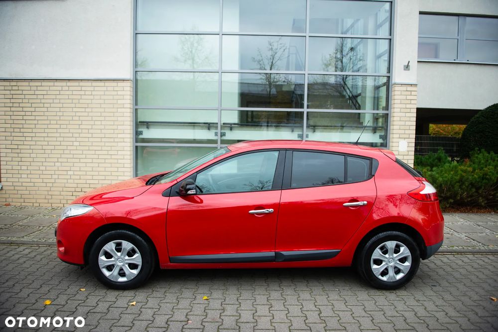 Renault Megane 1.6 16V 110 Dynamique - 3