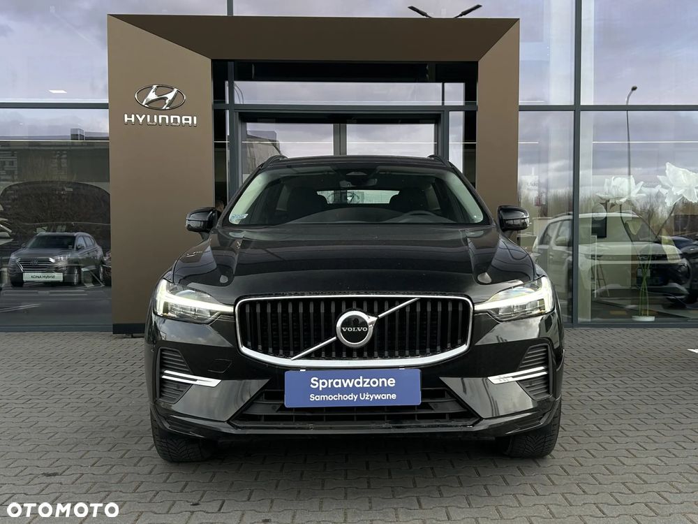 Volvo XC 60 B4 D AWD Momentum Pro - 4