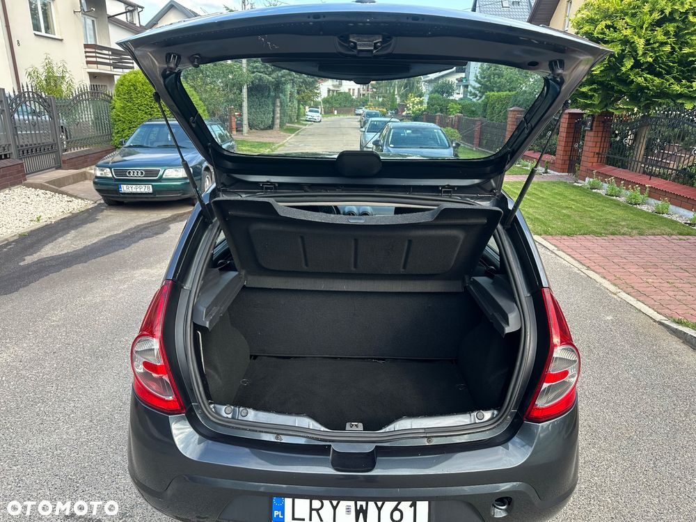 Dacia Sandero - 19