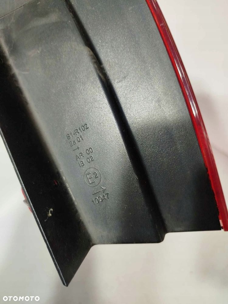 LAMPA PRAWA TYŁ TYLNA VW PASSAT B7 KOMBI 10-14 - 4