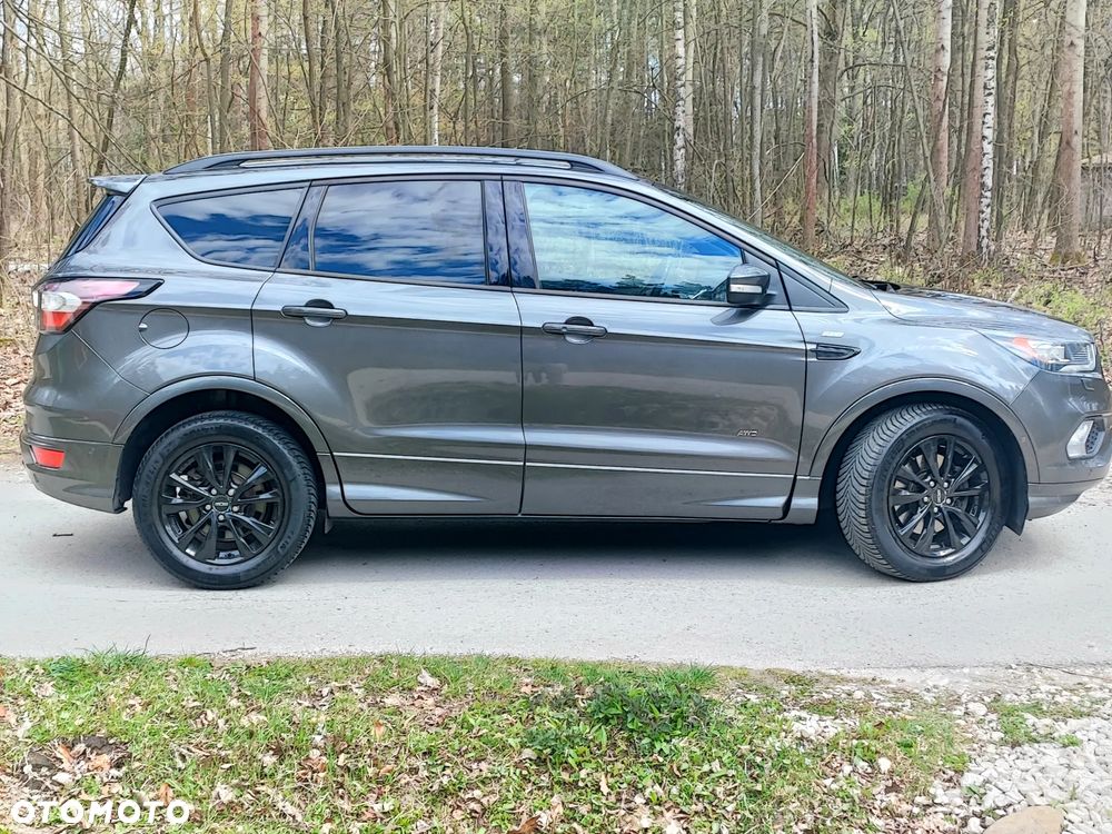 Ford Kuga 2.0 TDCi 4x4 ST-Line - 17