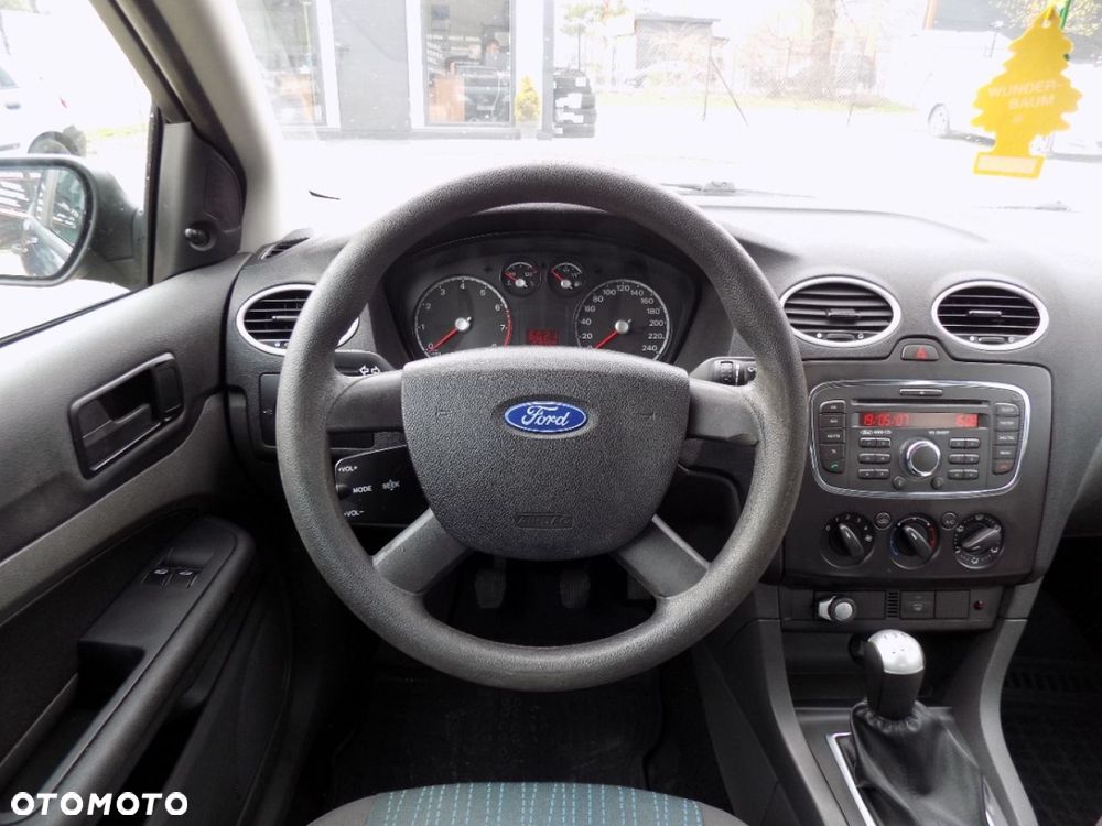 Ford Focus - 6