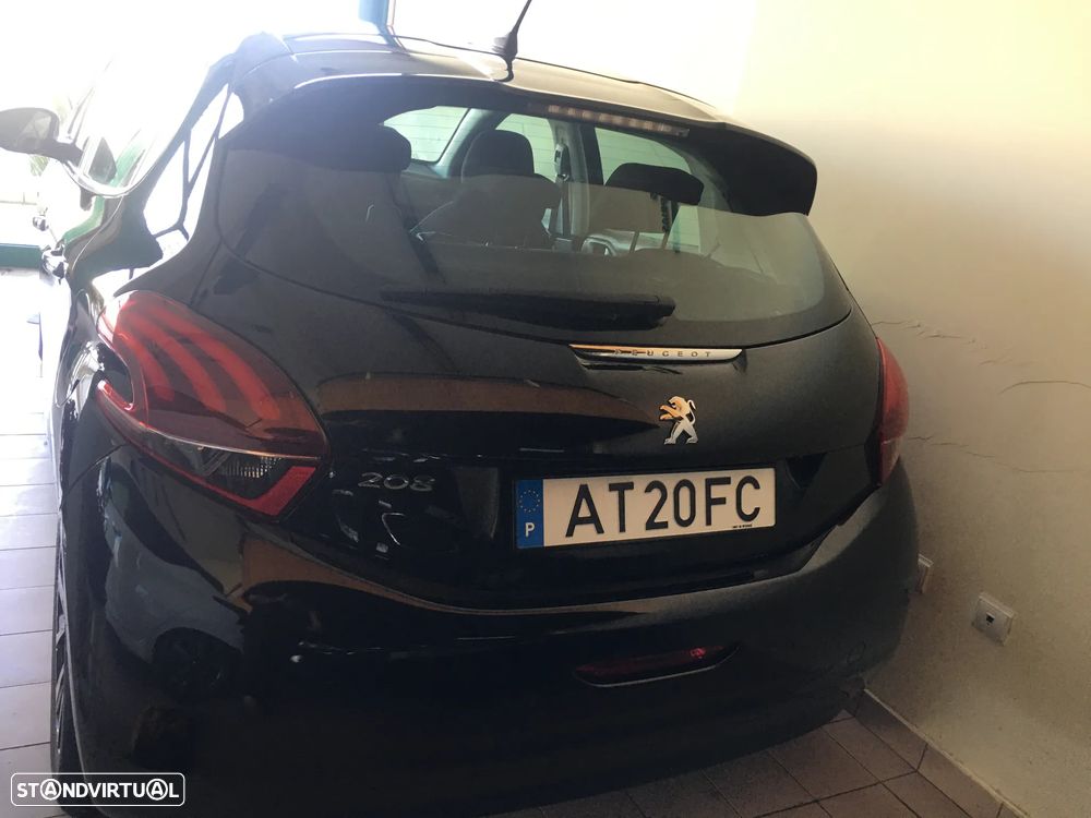 Peugeot 208 PureTech 82 Active - 5