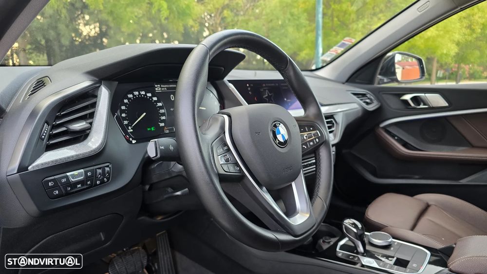 BMW 116 i Aut. Luxury Line - 30