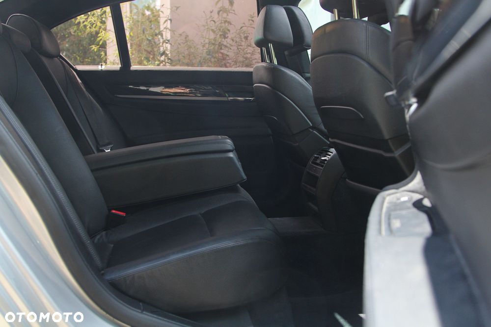 BMW Seria 7 730d - 18