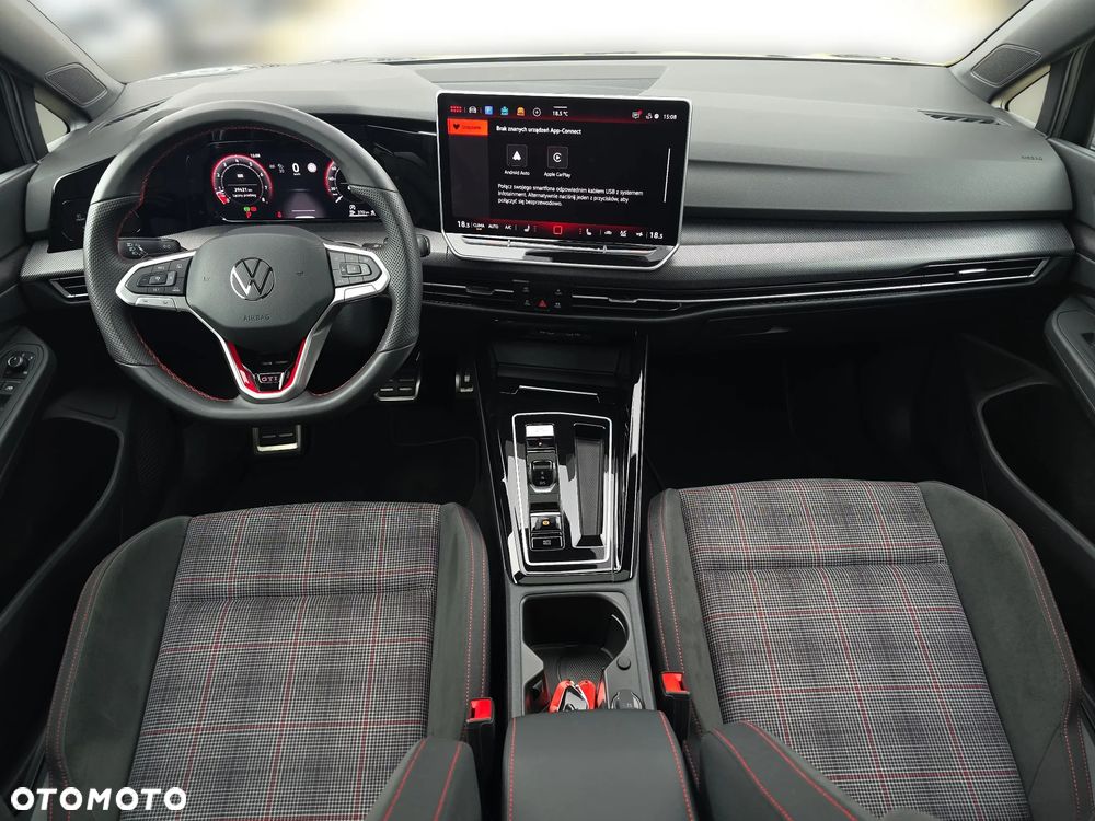 Volkswagen Golf - 16