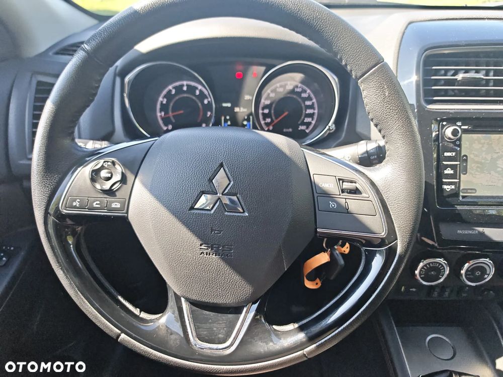 Mitsubishi ASX - 25