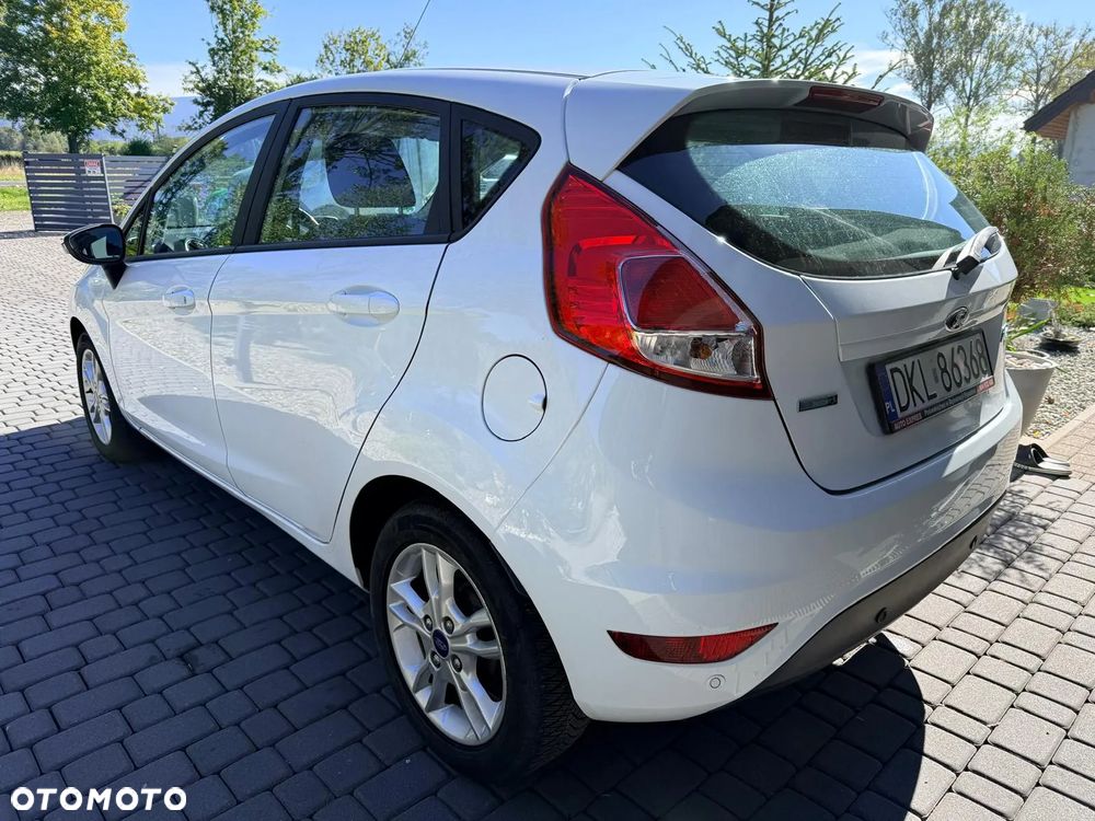 Ford Fiesta 1.0 EcoBoost S&S TITANIUM - 6